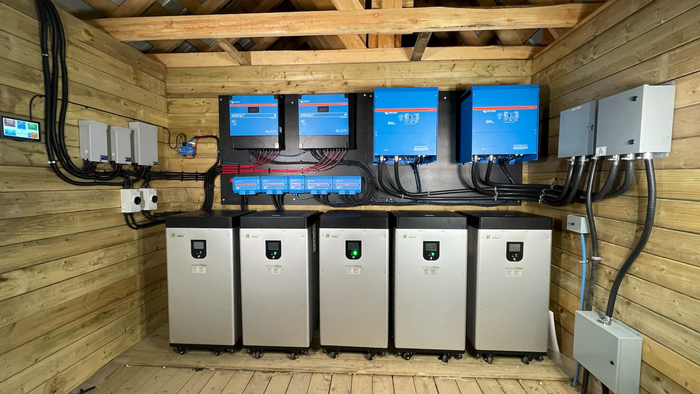 Fortress Lithium Batteries with Victron RS Solar Charge Controller, Multiplus, Lynx Distributor and GX Touch