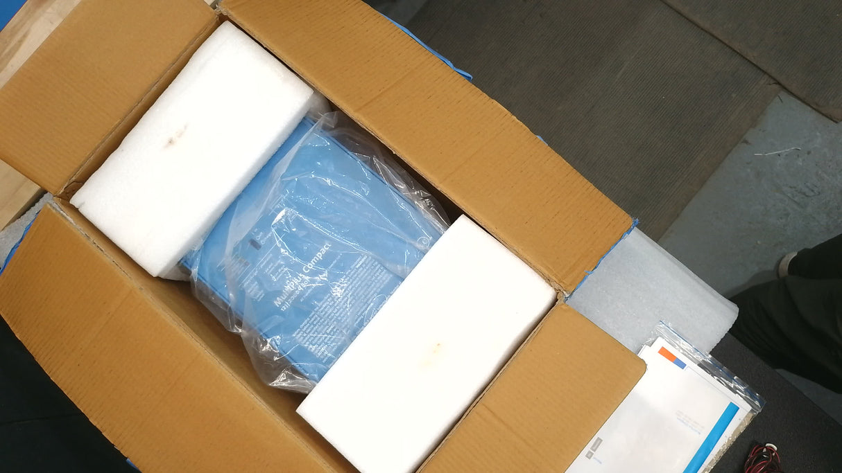 Open Box #KRZDG - MultiPlus Compact 12/2000/80-50 120V VE.Bus (UL 458) | CMP122200102