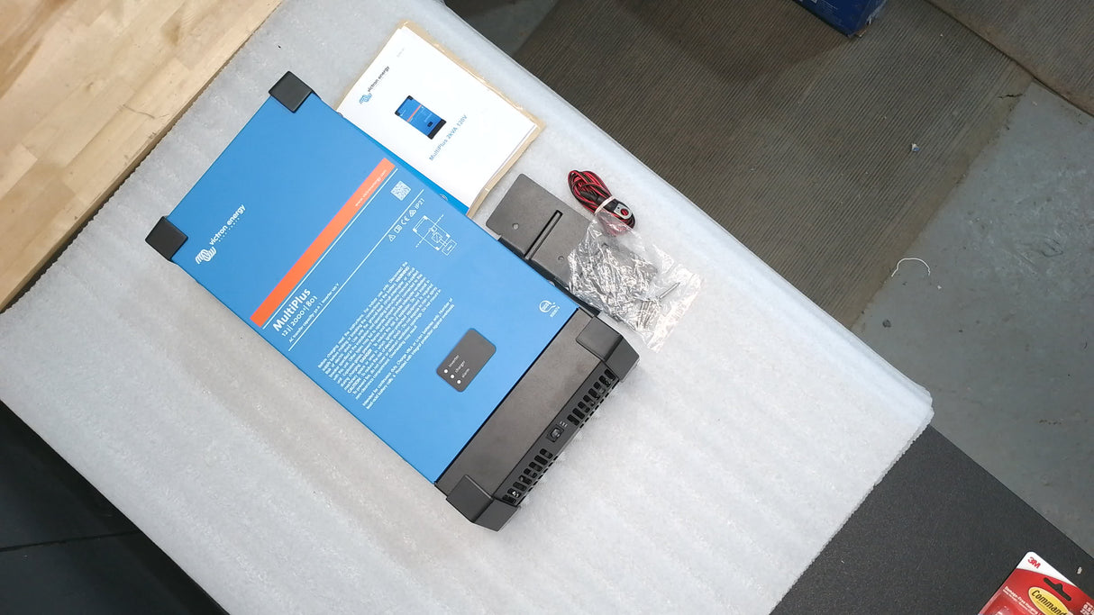 Open Box #WYP4P - MultiPlus 12/2000/80-50 120V VE.Bus (UL 458) | PMP122200102