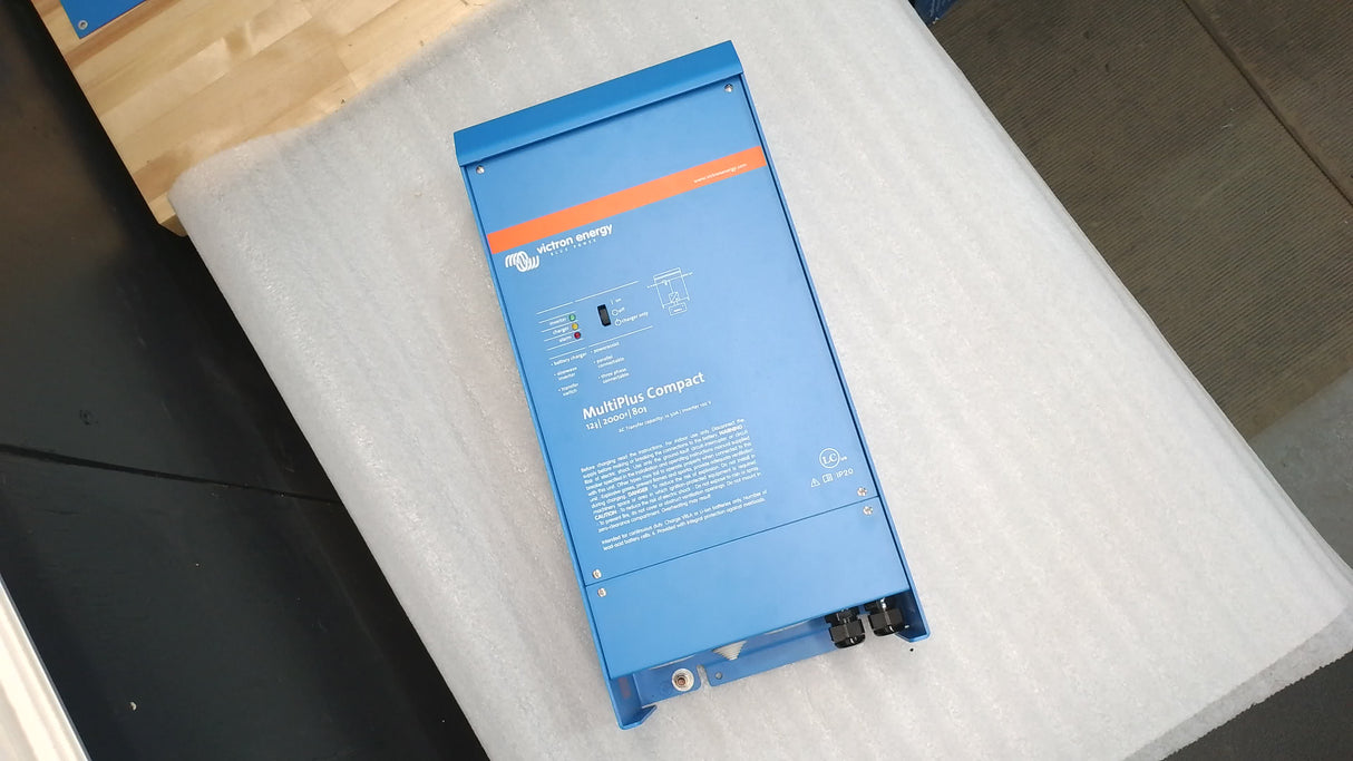 Open Box #9TXCY - MultiPlus Compact 12/2000/80-50 120V VE.Bus (UL 458) | CMP122200102