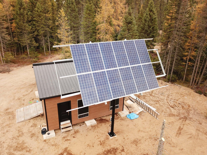 Doncaster Solar Panels on a pole - Off-Grid Cabin 