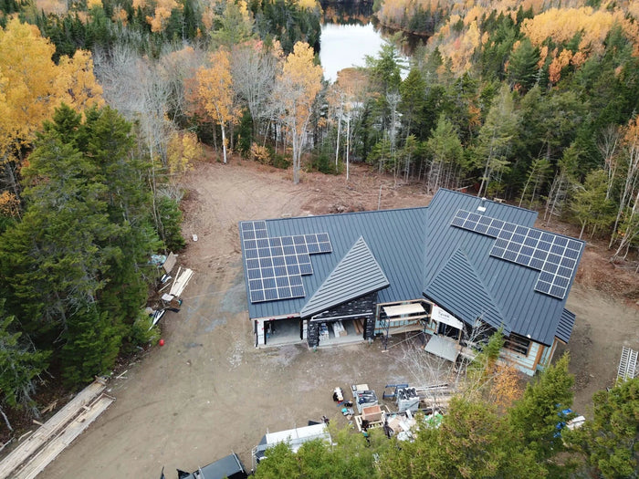 Tioweroton Off-Grid Cottage, New Brunswick – Ecosolaris