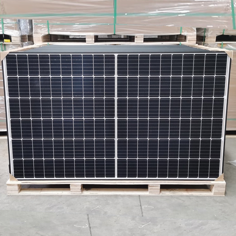 Pallet Of W Solar Panels Lr Hbd Unit Ecosolaris